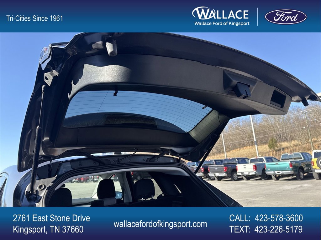 Certified 2022 Ford Escape SE image 37