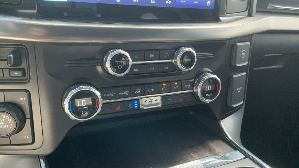 Certified 2021 Ford F150 Lariat AWD/4WD image 16