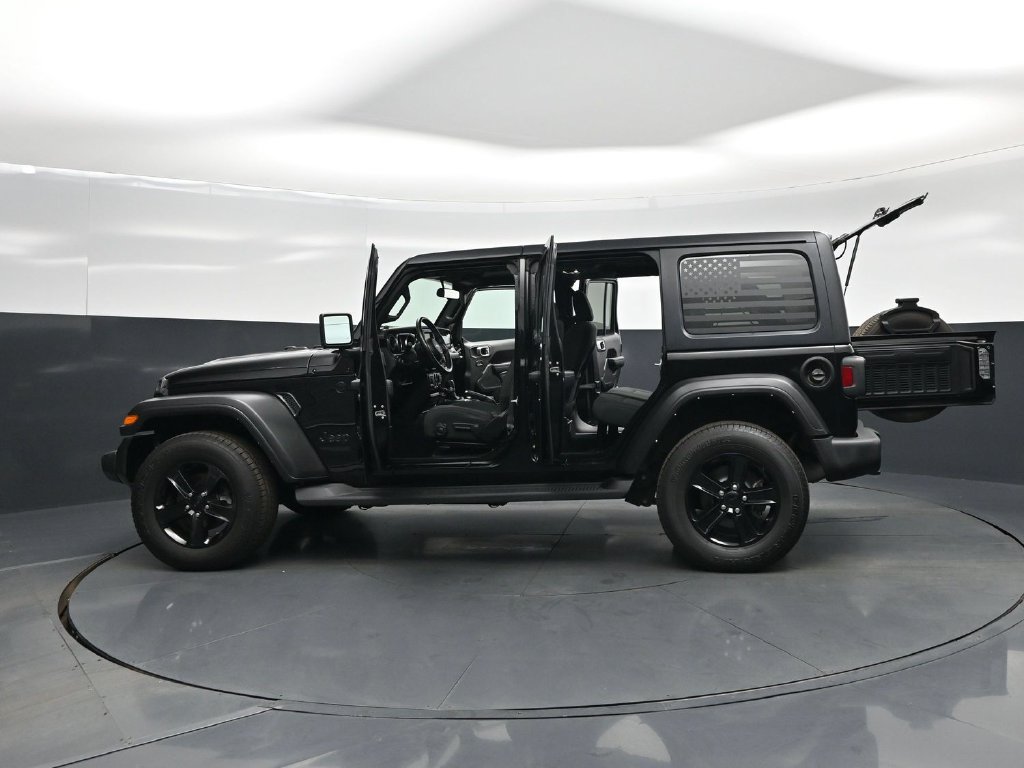 Used 2022 Jeep Wrangler Unlimited Sport AWD/4WD image 37