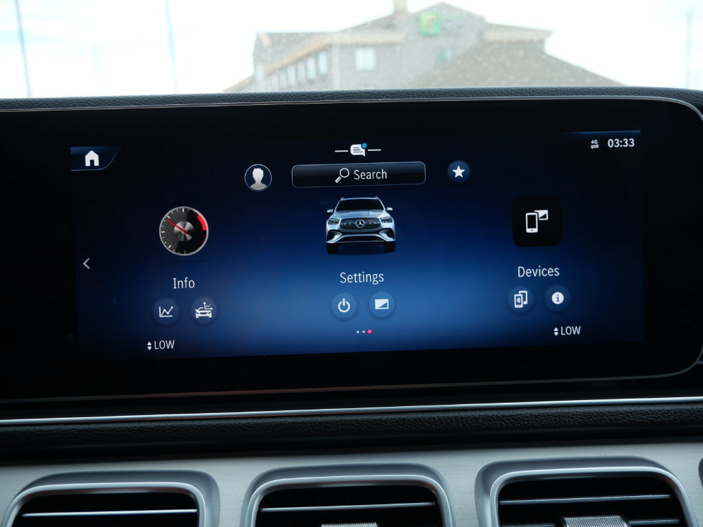 Used 2025 Mercedes-Benz GLE 350 4MATIC image 34