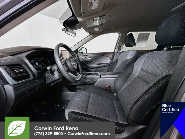 Used 2023 Nissan Rogue SV AWD/4WD image 23