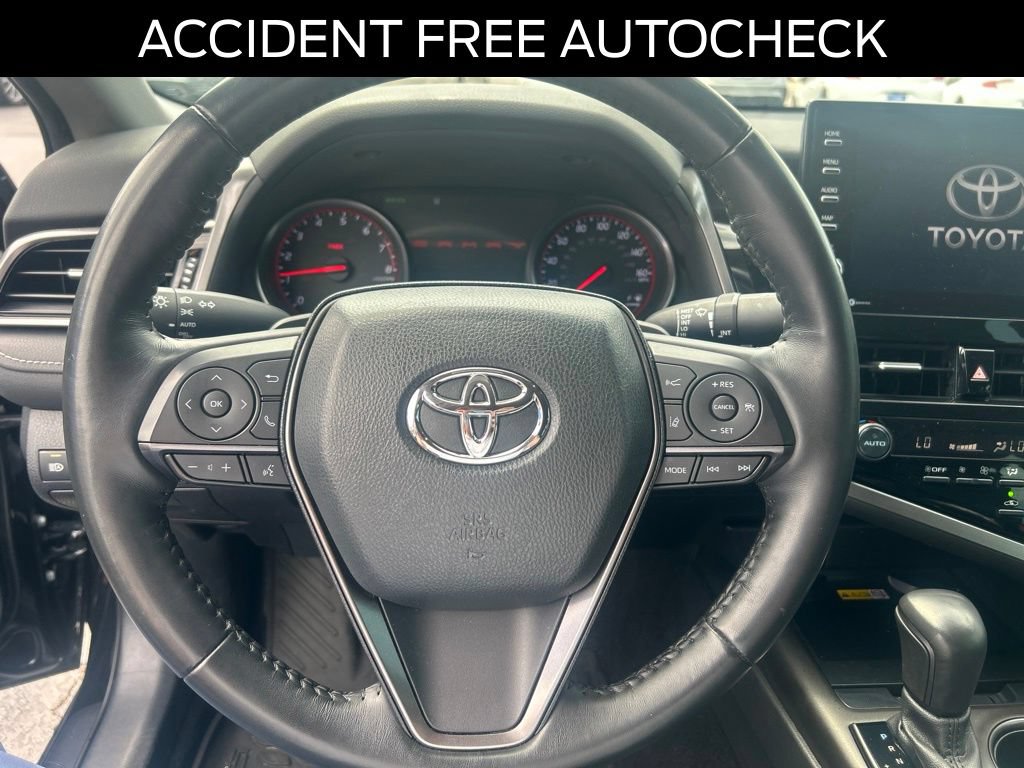 Used 2022 Toyota Camry XSE AWD/4WD image 12