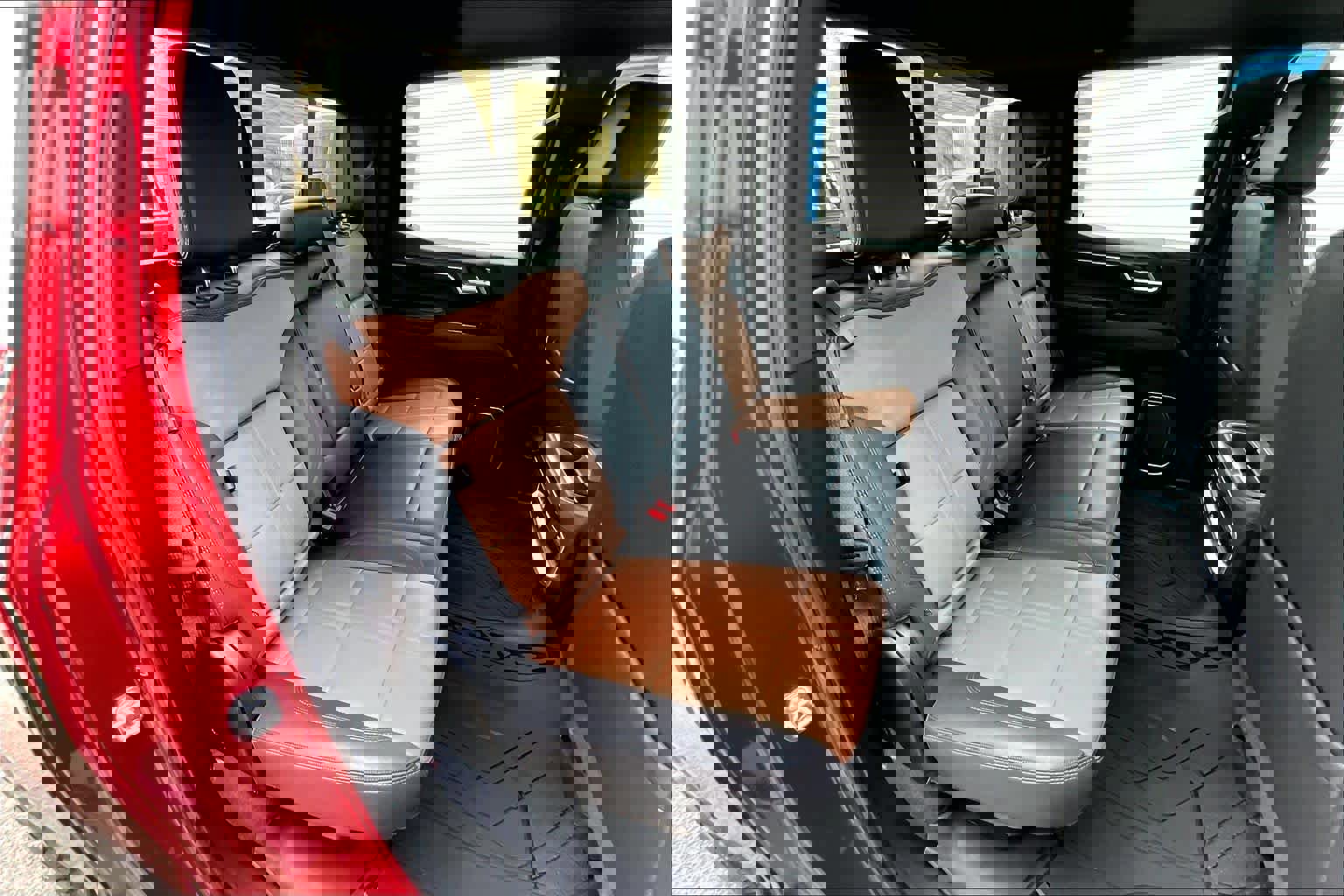 Used 2023 Chevrolet Silverado 1500 High Country w/ Technology Package image 20