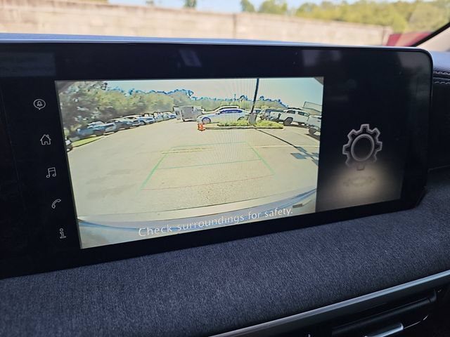 Used 2025 Nissan Kicks SV FWD image 26