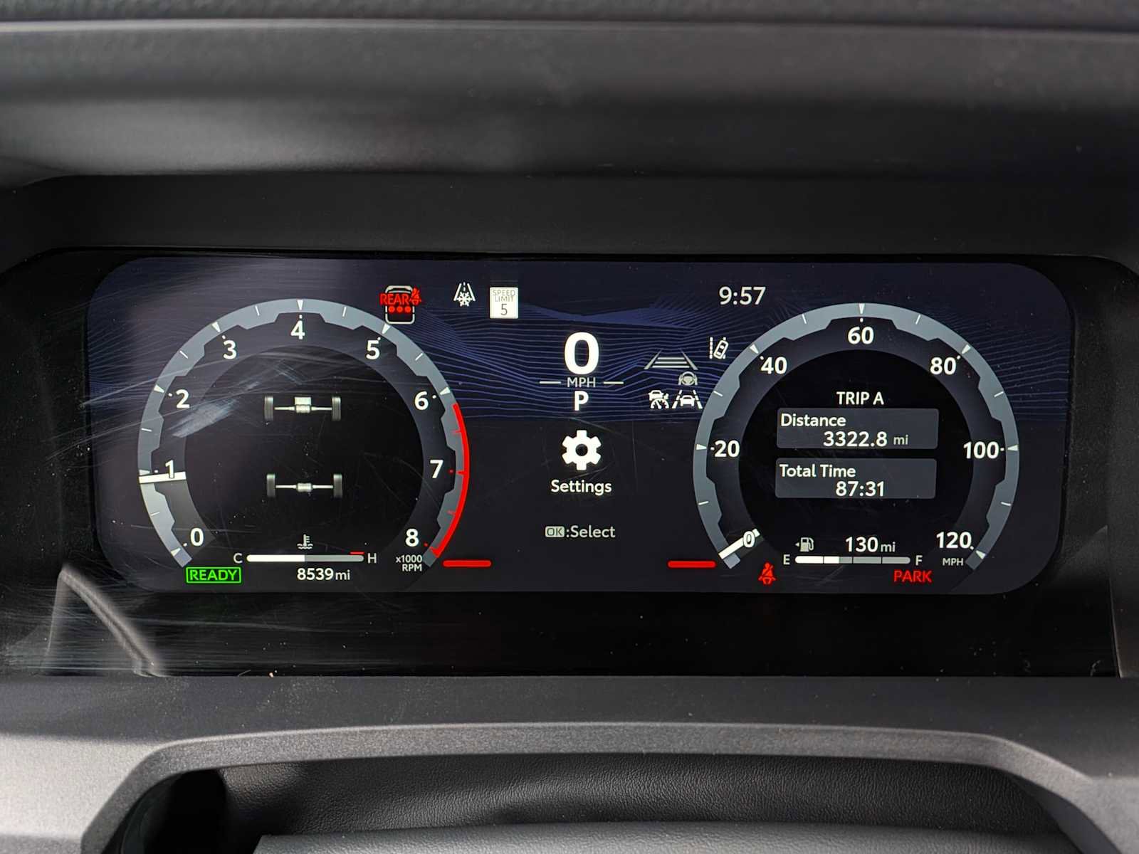 Used 2025 Toyota 4Runner Limited AWD/4WD image 35