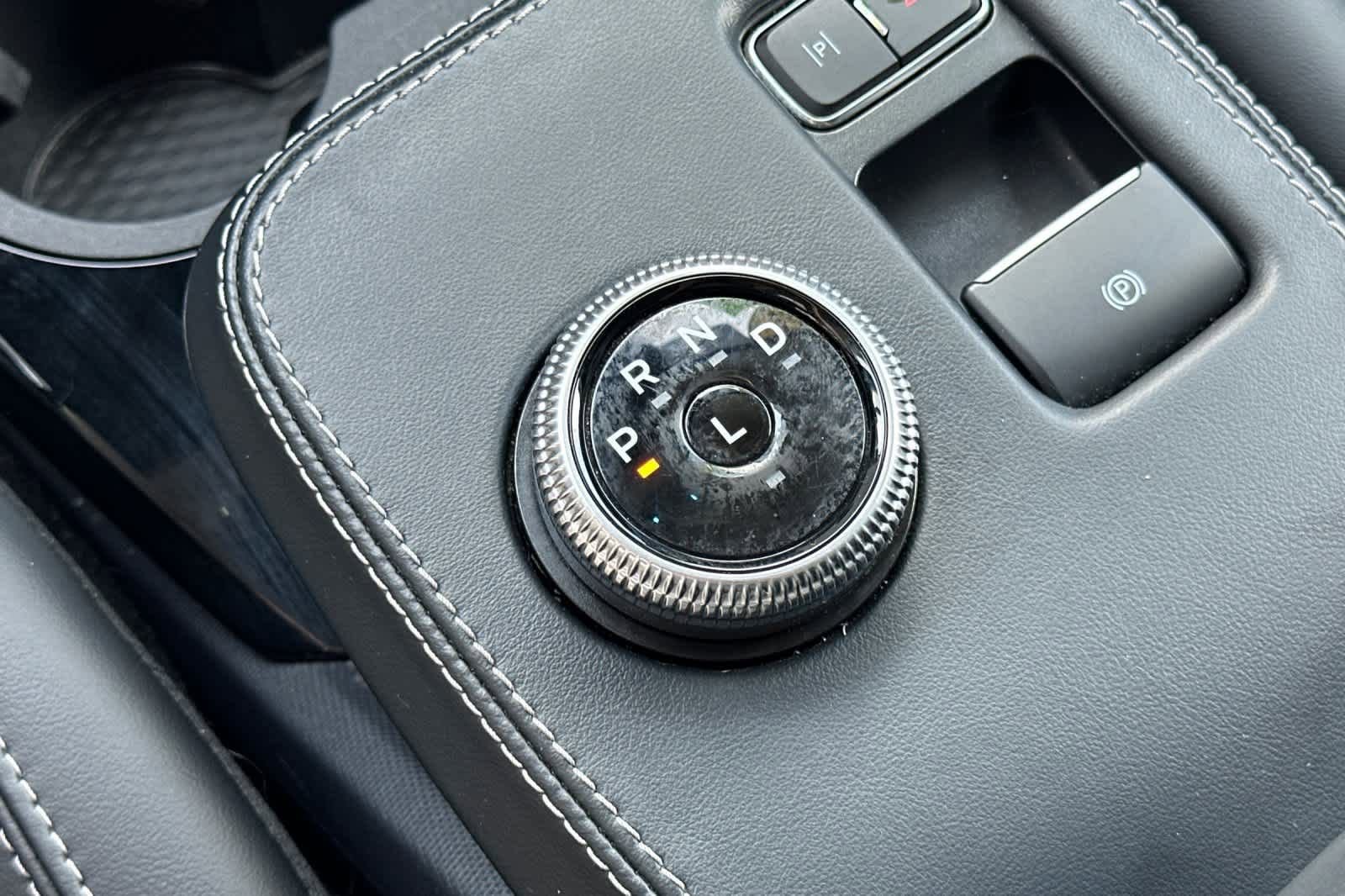 Certified 2021 Ford Mustang Mach-E Select w/ Comfort/Appearance Package image 23