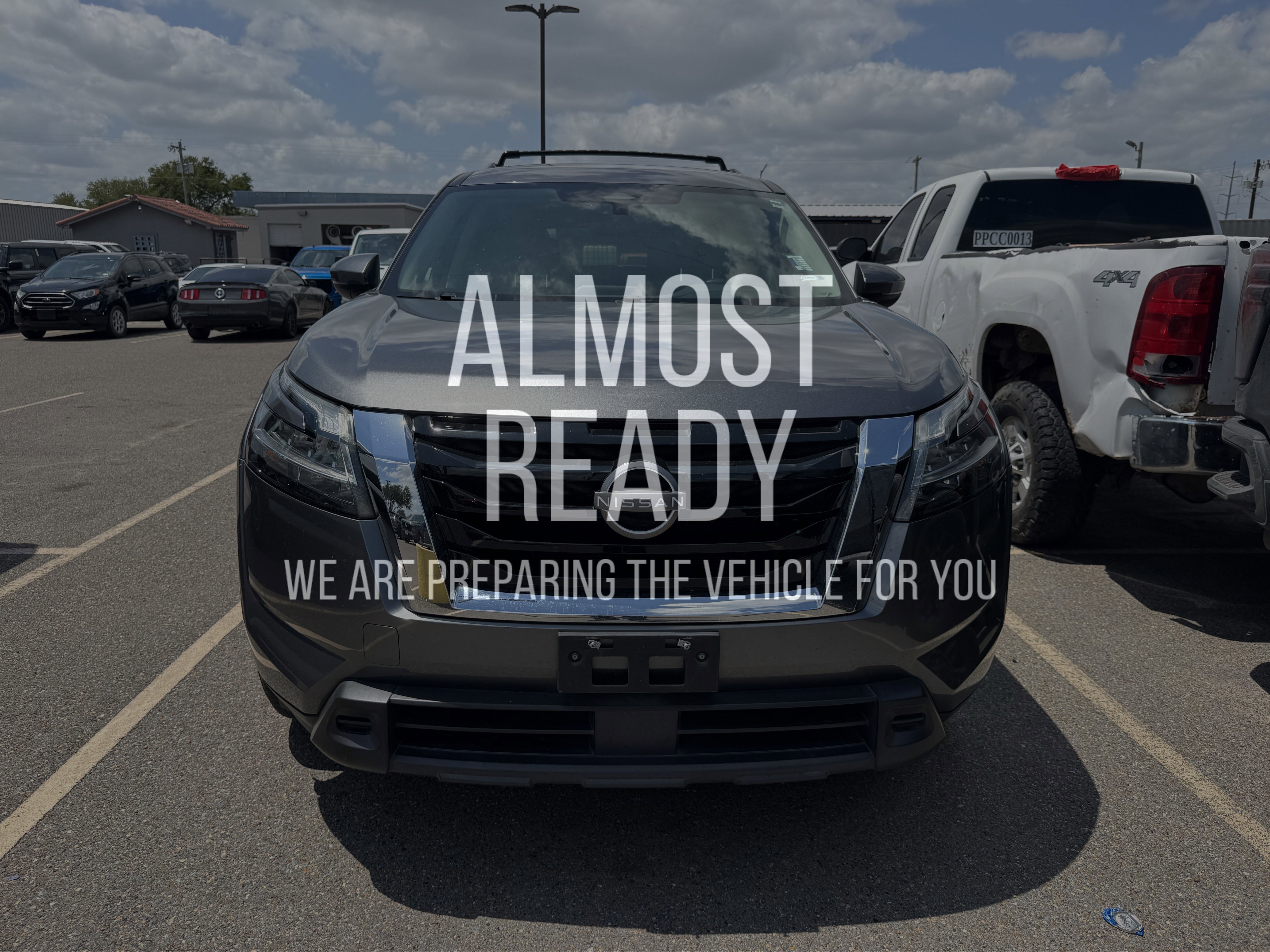 Used 2022 Nissan Pathfinder SV