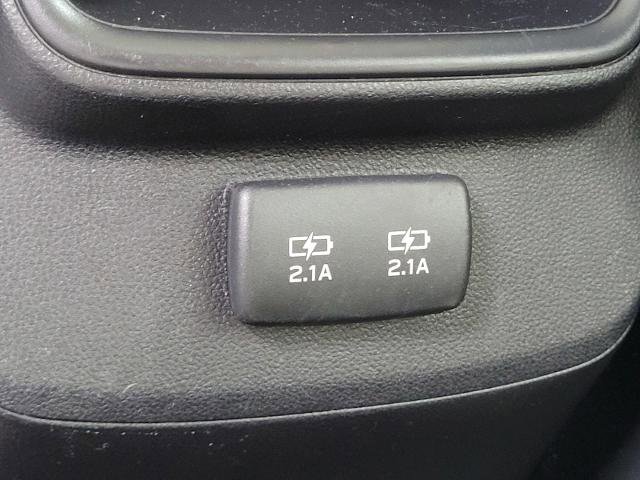 Used 2020 Subaru Outback Premium w/ Popular Package #1 AWD/4WD image 19