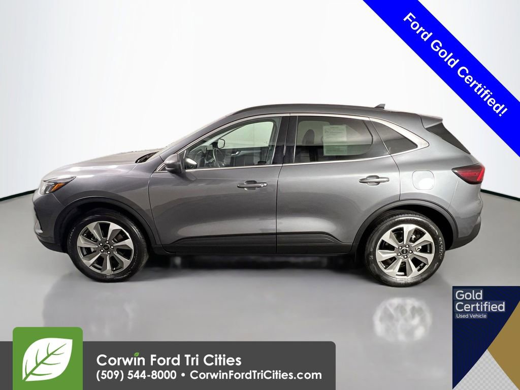 Certified 2025 Ford Escape Platinum AWD/4WD image 6