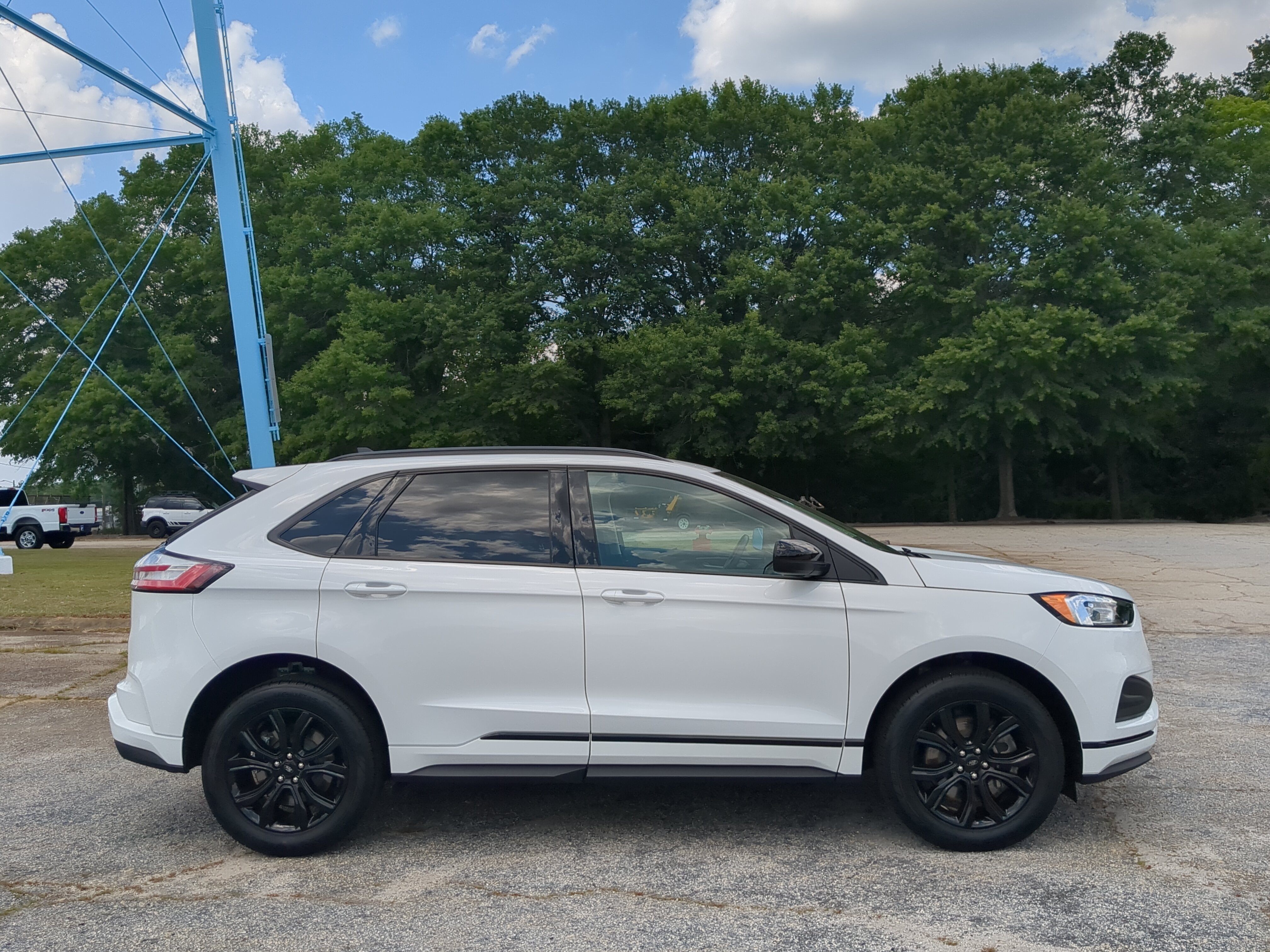 Certified 2024 Ford Edge SE w/ Black Appearance Package AWD/4WD video 2