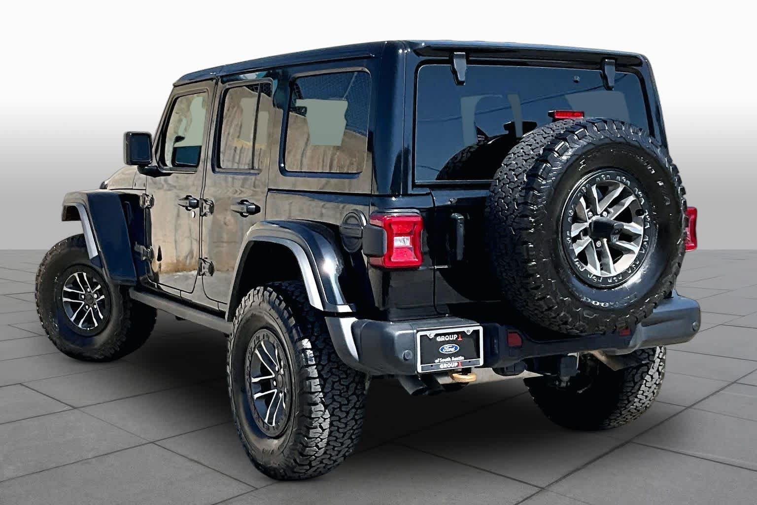 Used 2024 Jeep Wrangler Unlimited Rubicon 392 AWD/4WD image 11