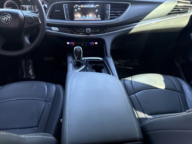 Used 2018 Buick Enclave Essence FWD image 25