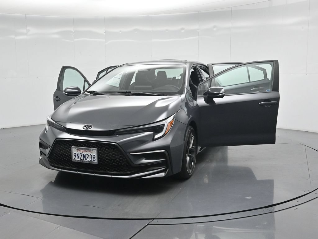 Used 2024 Toyota Corolla XSE FWD image 32