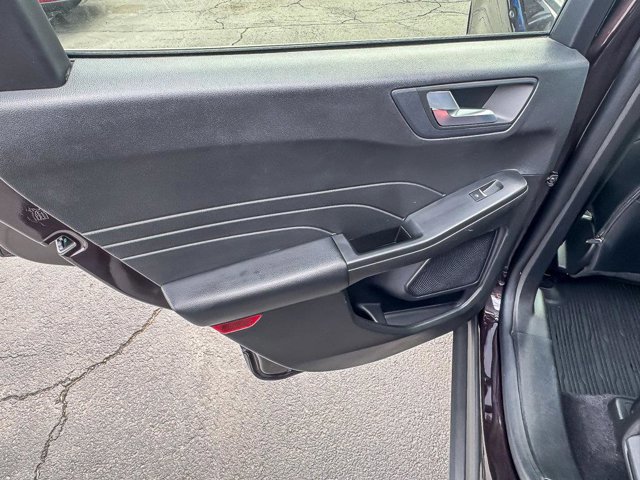 Certified 2023 Ford Escape ST-Line w/ Tech Pack #1 image 27