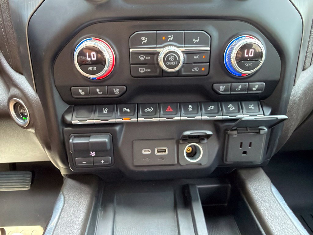 Used 2022 GMC Sierra 2500 Denali AWD/4WD image 30