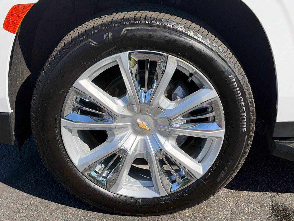 Used 2024 Chevrolet Tahoe High Country AWD/4WD image 49