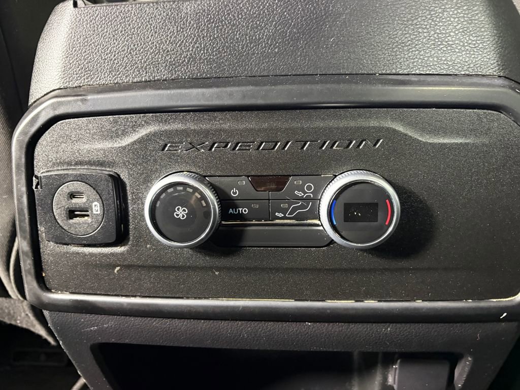 Certified 2021 Ford Expedition Max XLT image 30