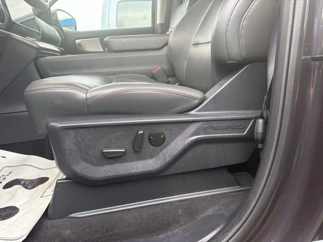 Certified 2025 Ford Expedition Active AWD/4WD image 40
