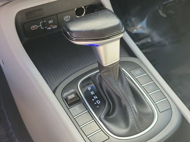 Used 2024 Hyundai Kona SEL AWD/4WD image 32