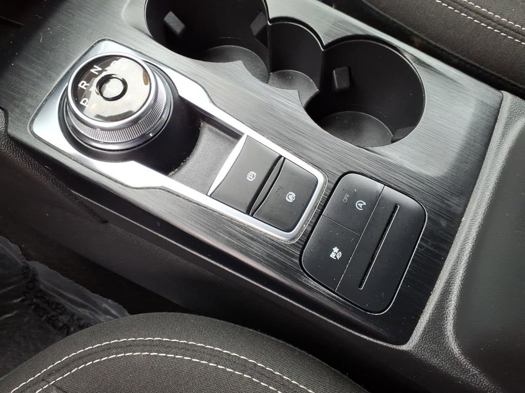 Certified 2024 Ford Escape Active AWD/4WD image 20