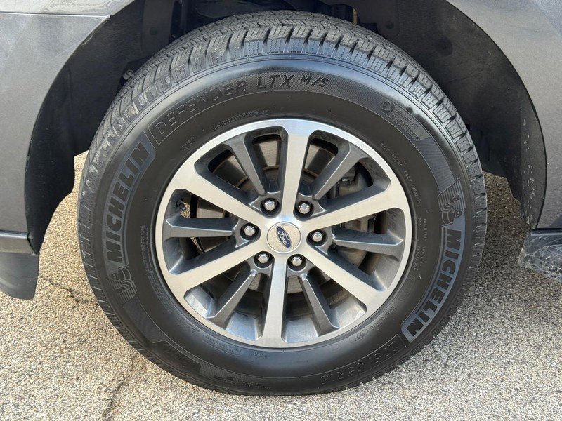 Certified 2020 Ford Expedition XLT image 11