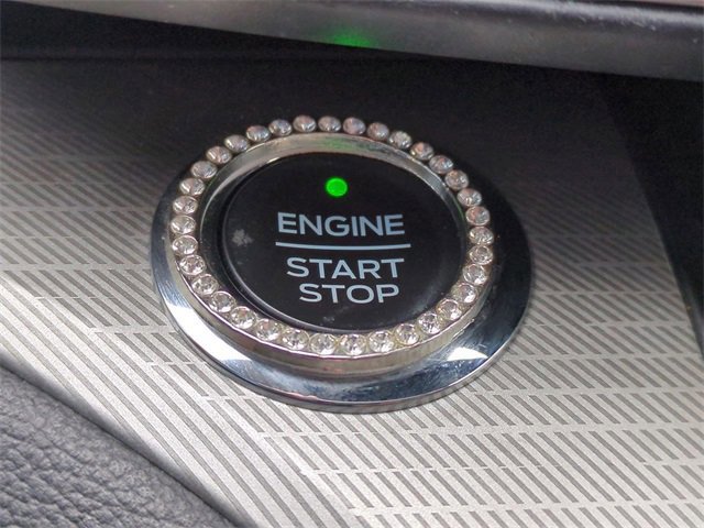 Certified 2020 Ford Explorer XLT w/ Equipment Group 202A image 26