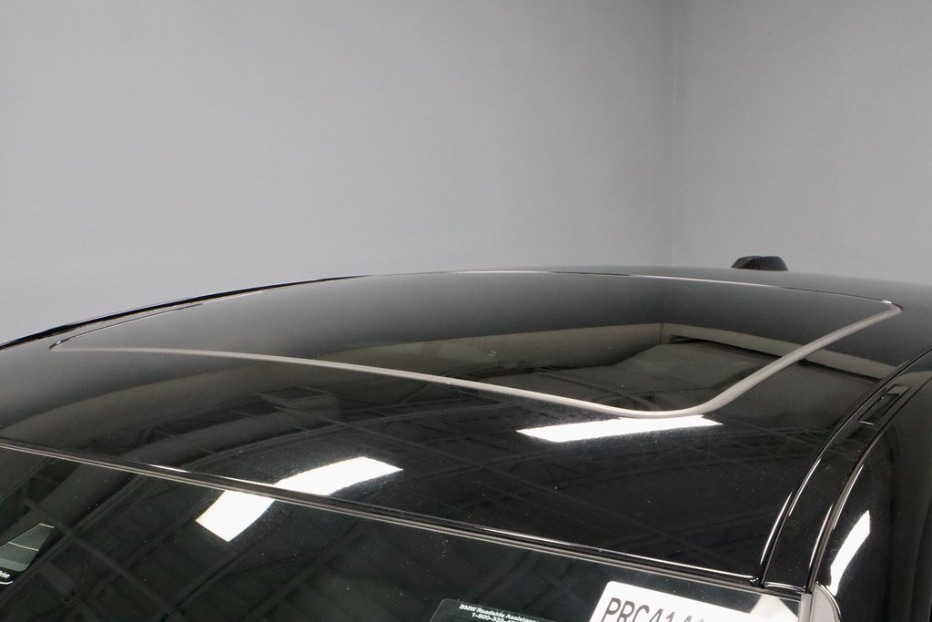 Used 2025 BMW 330i xDrive Sedan image 30