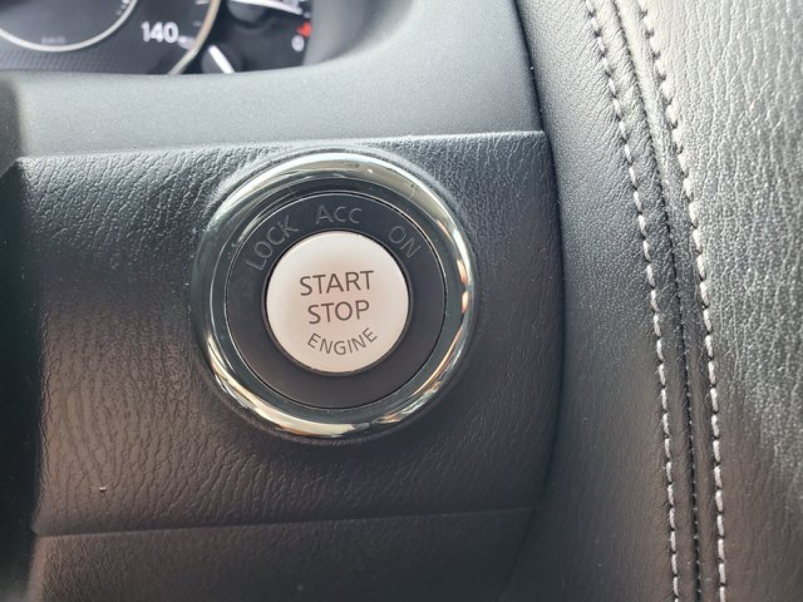 Used 2019 Nissan Armada SV w/ Driver Package RWD image 21