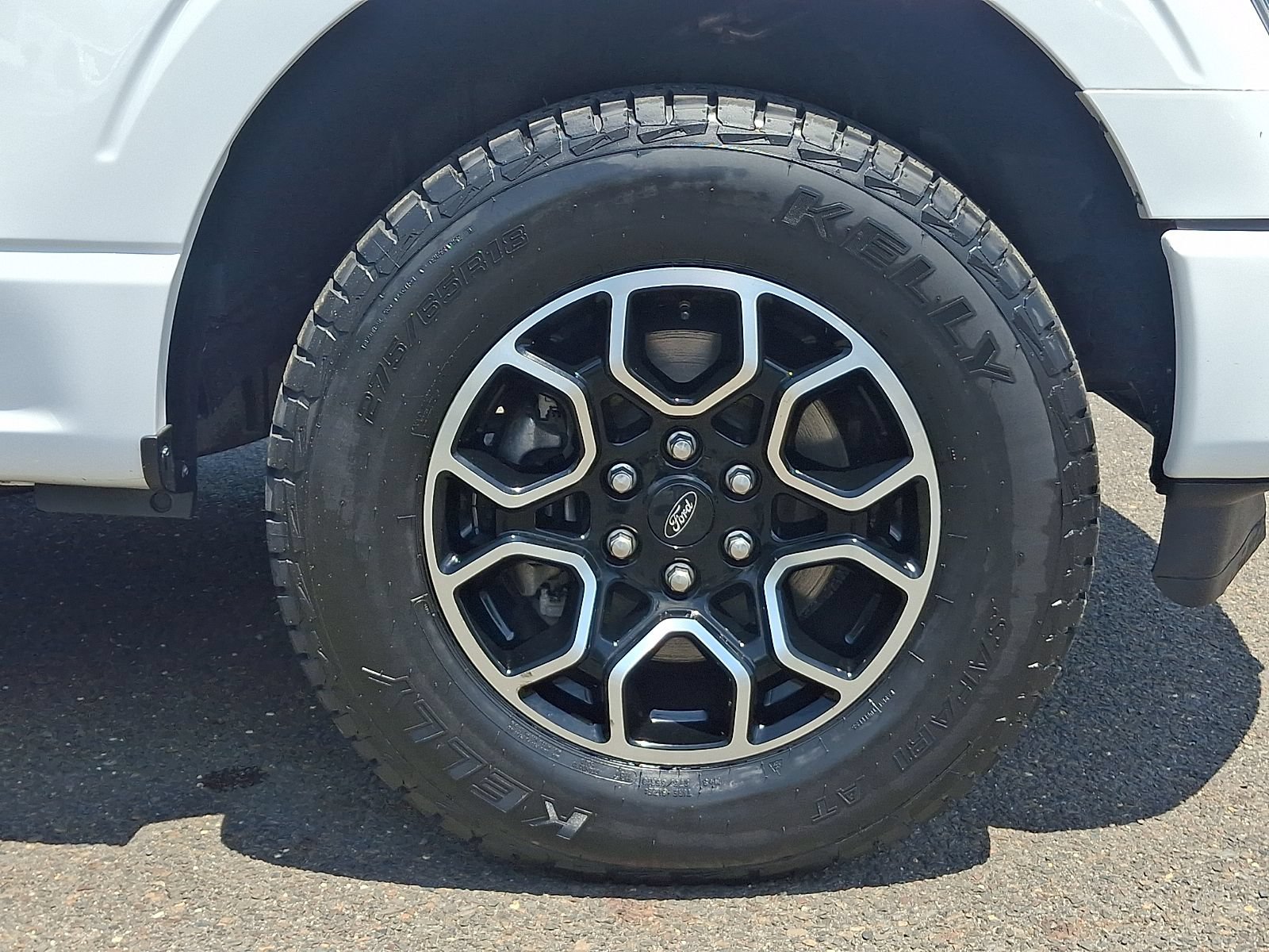 Certified 2022 Ford F150 XL w/ STX Appearance Package AWD/4WD image 9