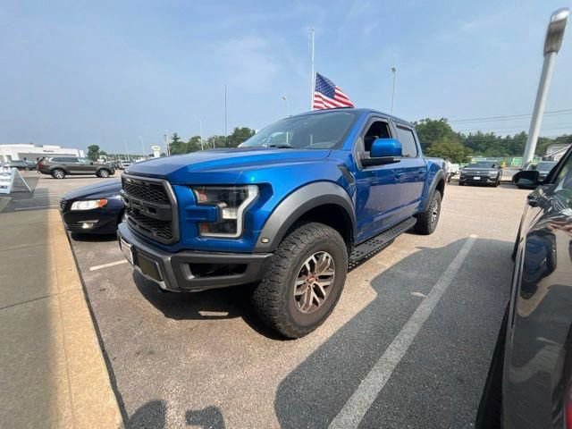 Certified 2018 Ford F150 Raptor w/ Equipment Group 802A Luxury AWD/4WD image 2