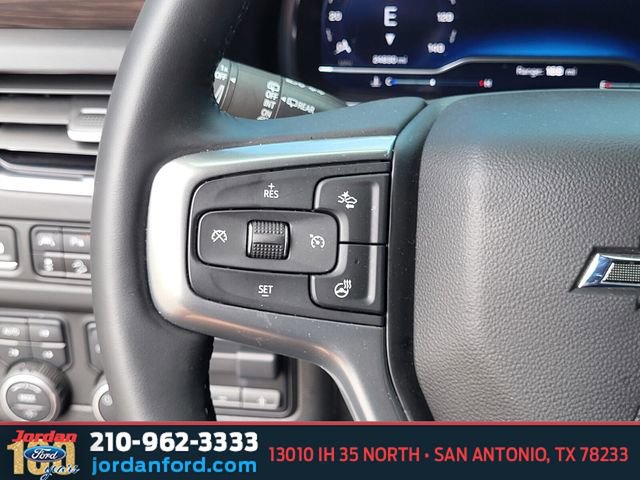 Used 2024 Chevrolet Suburban Z71 w/ Off-Road Capability Package AWD/4WD image 28