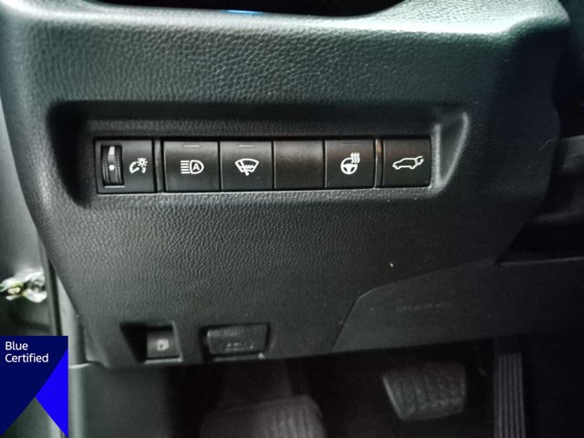 Used 2021 Toyota RAV4 XSE w/ XSE Grade Weather Package AWD/4WD image 17