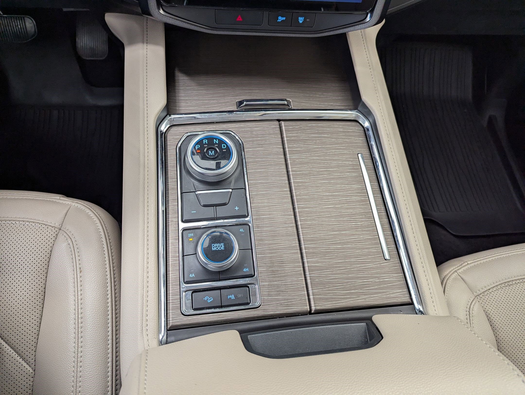 Certified 2023 Ford Expedition Limited image 15