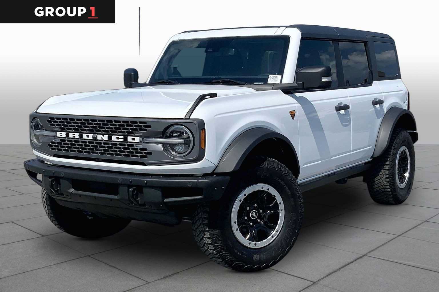 Certified 2024 Ford Bronco Badlands AWD/4WD image 1