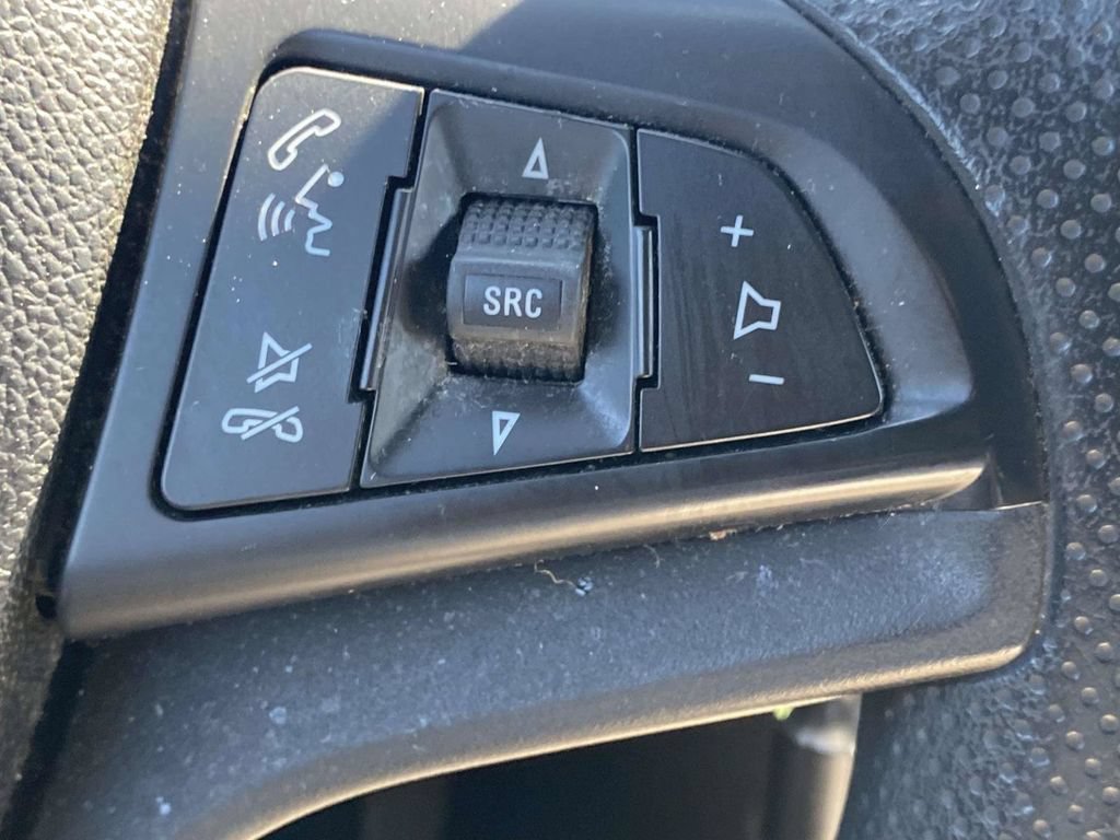Used 2018 Chevrolet Trax LS FWD image 22