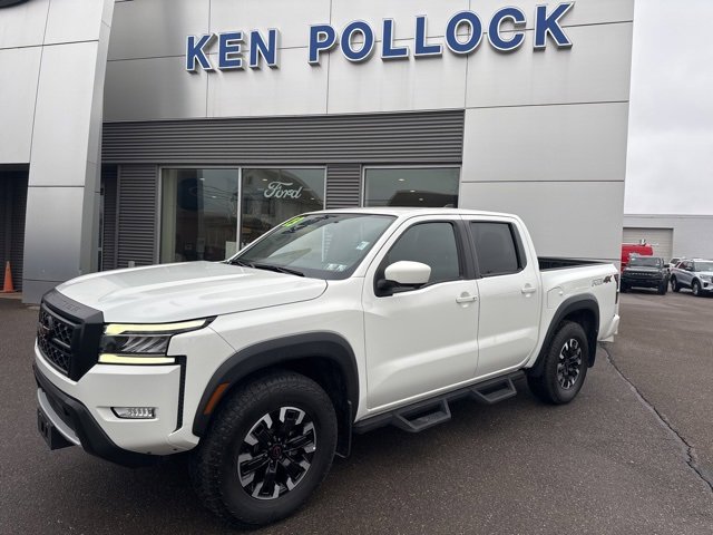 Used 2023 Nissan Frontier PRO-4X w/ Pro Convenience Package image 2