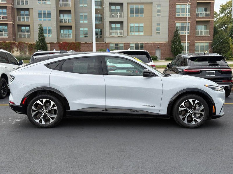 Certified 2022 Ford Mustang Mach-E Premium image 5