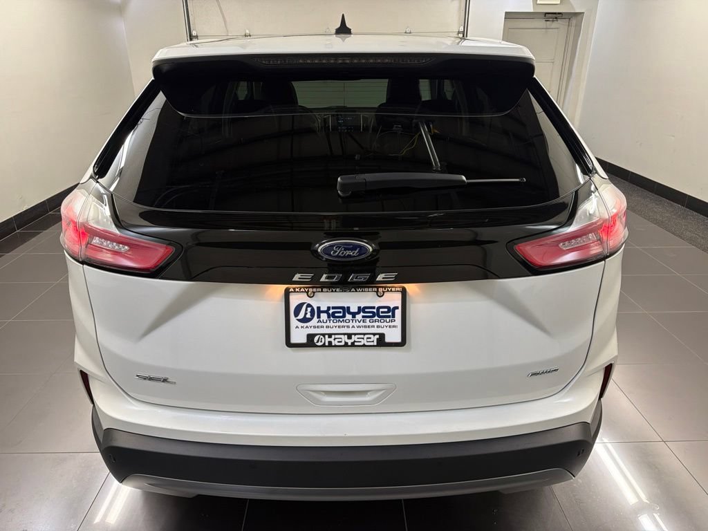 Certified 2024 Ford Edge SEL w/ Convenience Package AWD/4WD image 5