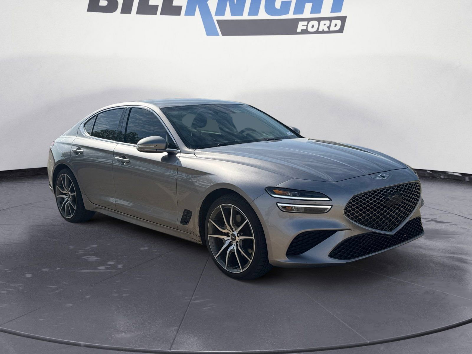 Used 2023 Genesis G70 2.0T RWD image 7