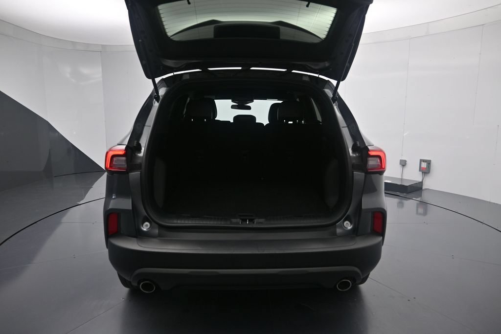 Certified 2025 Ford Escape ST-Line AWD/4WD image 24