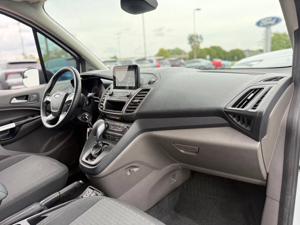 Certified 2020 Ford Transit Connect XLT FWD image 13