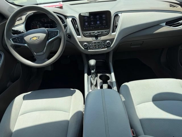 Used 2024 Chevrolet Malibu LT FWD image 5