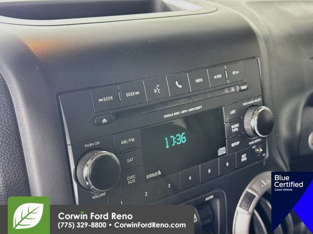 Used 2017 Jeep Wrangler Sport AWD/4WD image 16