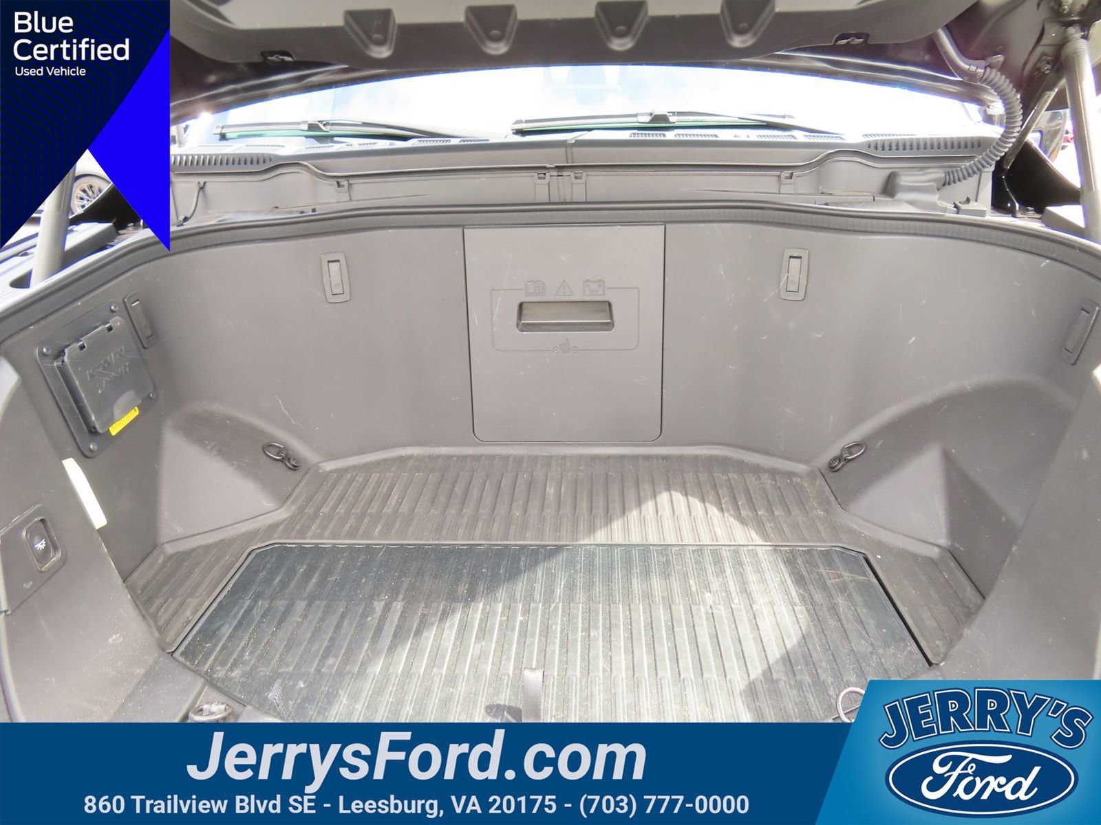 Certified 2024 Ford F150 Lightning Platinum image 45