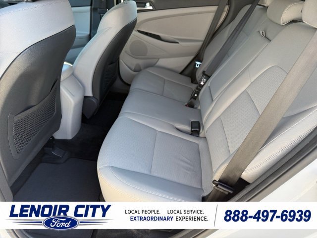 Used 2019 Hyundai Tucson Value FWD image 11