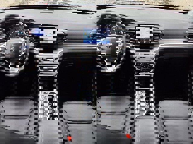 Certified 2023 Ford Explorer XLT w/ Equipment Group 202A image 16