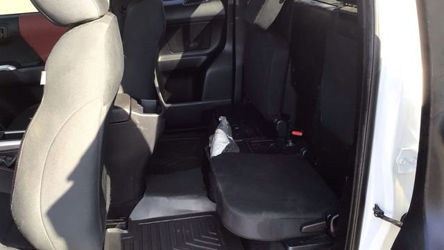 Used 2023 Toyota Tacoma SR5 image 11