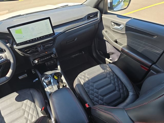 Certified 2023 Ford Escape ST-Line Elite w/ Premium Technology Package AWD/4WD image 32