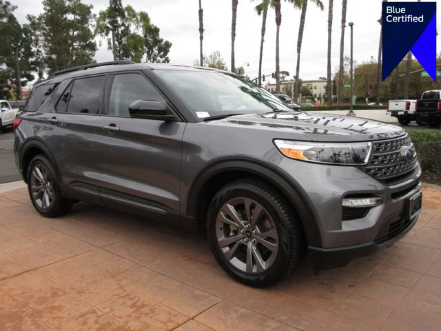 Certified 2022 Ford Explorer XLT w/ Equipment Group 202A image 1