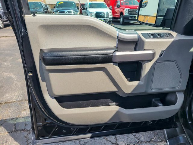 Certified 2019 Ford F150 XLT w/ Equipment Group 302A Luxury AWD/4WD image 24